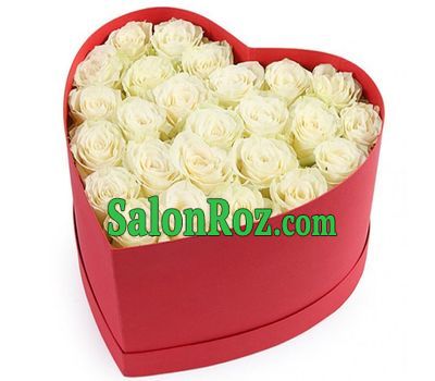 25 white roses in a box heart 25 white roses in a box heart