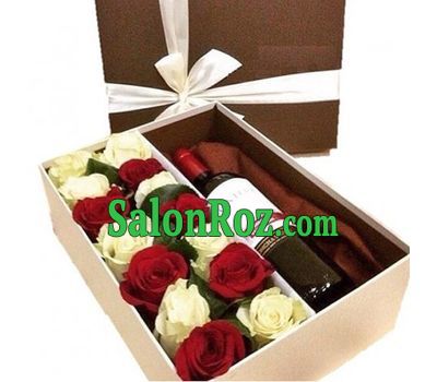 Box of roses with wine Box of roses with wine