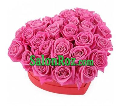 Heart box of pink roses Heart box of pink roses