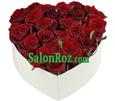 Red roses in a box heart Red roses in a box heart