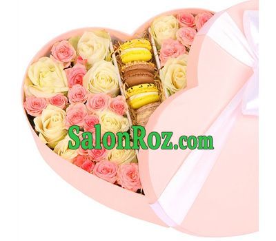A tender heart of roses and macarons A tender heart of roses and macarons