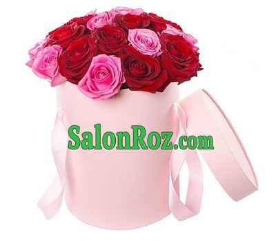 Beautiful roses in a box Beautiful roses in a box