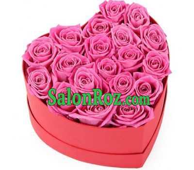 Heart of pink roses in a box Heart of pink roses in a box