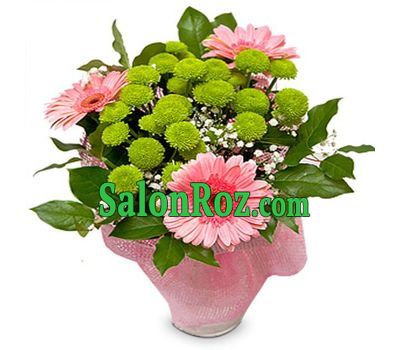 Bouquet of flowers from 3 gerberas, 4 chrysanthemums and gipsofily Bouquet of flowers from 3 gerberas, 4 chrysanthemums and gipsofily
