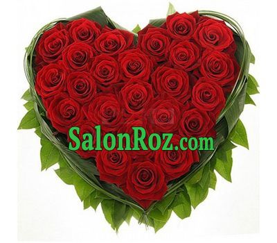 Серце з 25 червоних троянд Серце з 25 червоних троянд