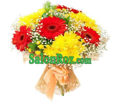Bouquet of flowers from 4 gerberas and 3 yellow chrysanthemums Bouquet of flowers from 4 gerberas and 3 yellow chrysanthemums