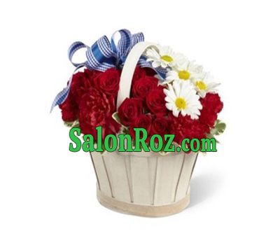 Basket of flowers from 11 roses, 7 carnations and 3 chrysanthemums Basket of flowers from 11 roses, 7 carnations and 3 chrysanthemums
